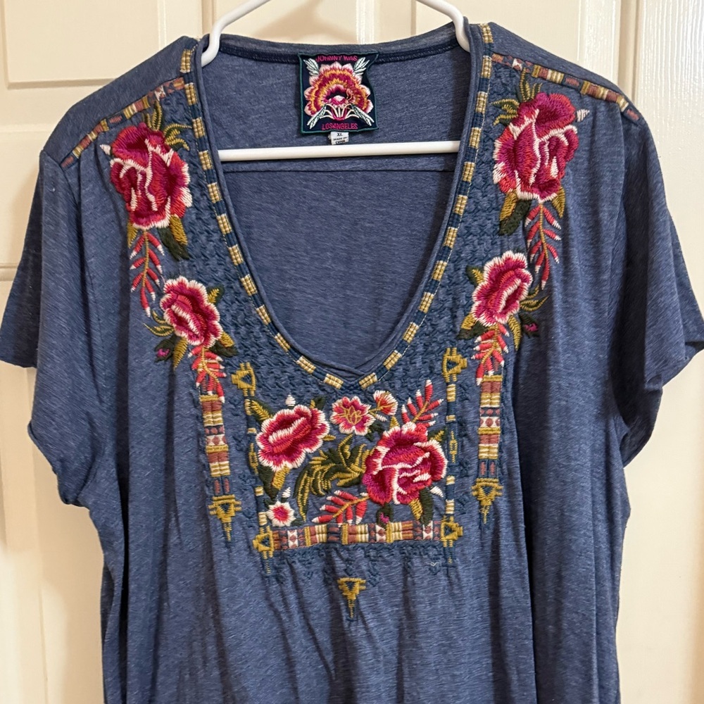 Johnny Was Blue Embroidered Short Sleeve Blouse